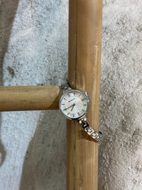 "Silver love" Watch with White Round Dial and Silver Strap Steel Construction