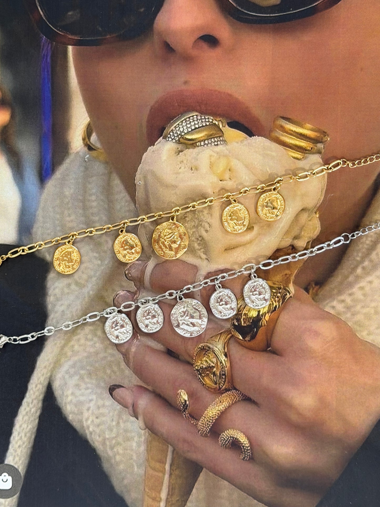 Medusa Coins Bracelet – Ατσάλινο Βραχιόλι με Νομίσματα