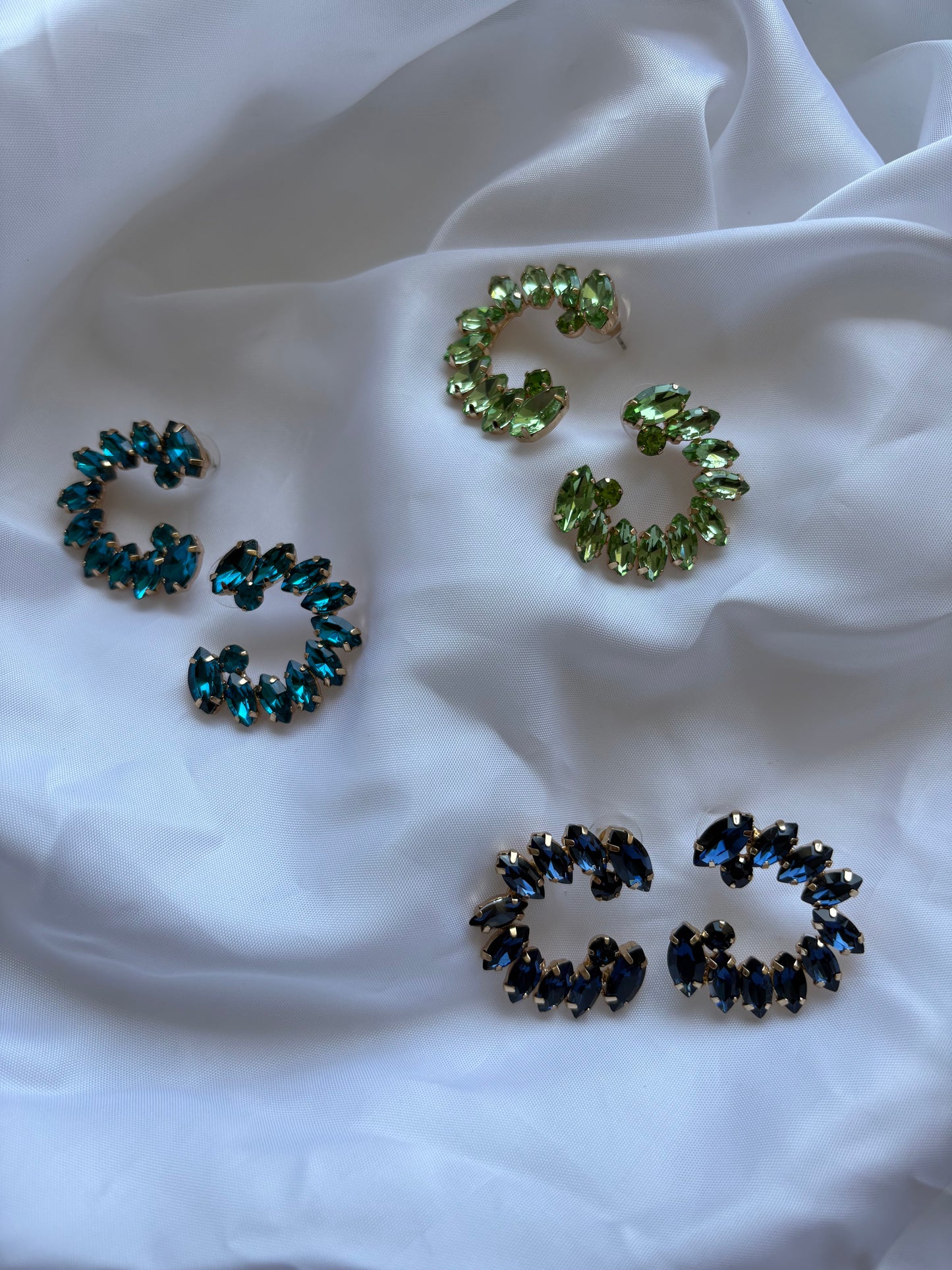 COLOR GLOW HOOPS
