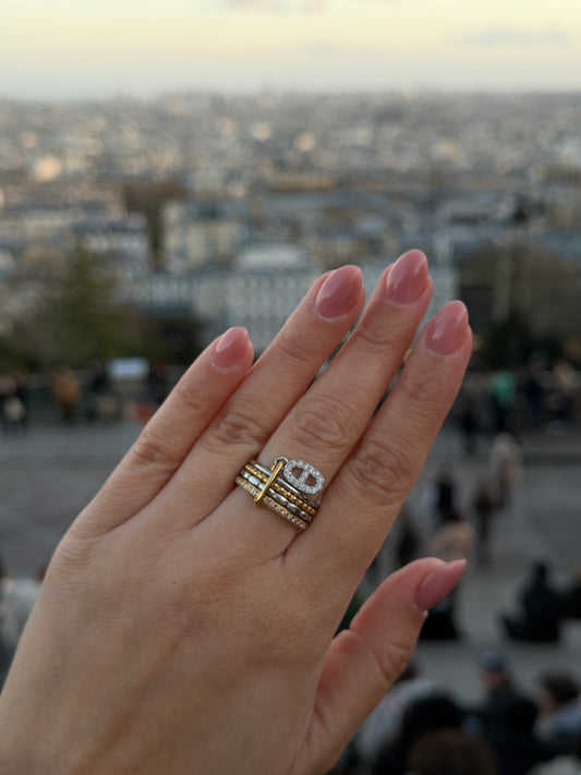 Lumière Royale ✨Signature Piece
Ατσάλινο τετραπλό δαχτυλίδι