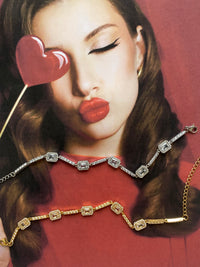 Scarlet-Valentine’s collection