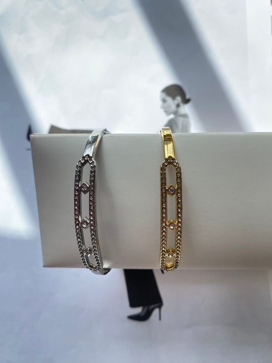 Selvira - Stainless Steel