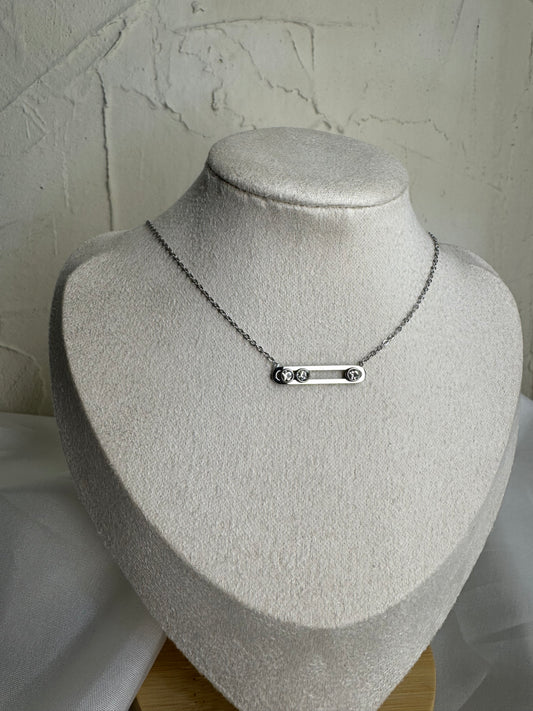 Καρφίτσα με κινούμενα στρας