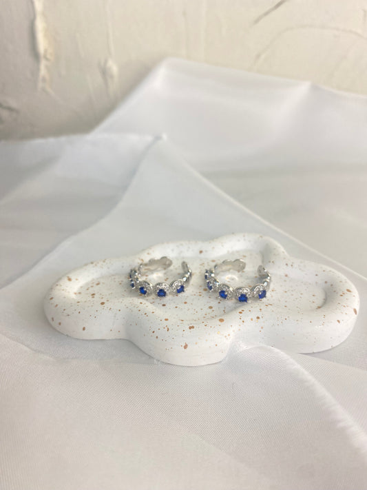 Ασημένιο δαχτυλίδι με μπλε πέτρες από χαλκό