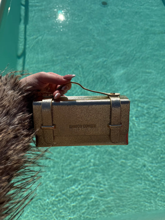 Τσάντα Lust in gold ✨