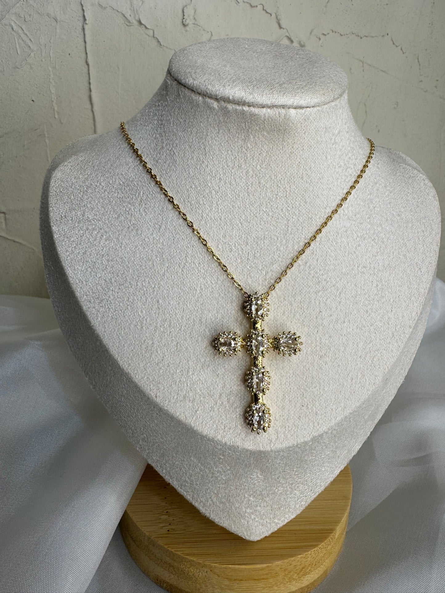 Σταύρος με στρας  σε χρυσό και ασημί