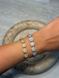 Kika’s Flower Crystal ατσάλινο βραχιόλι Ριβιέρα