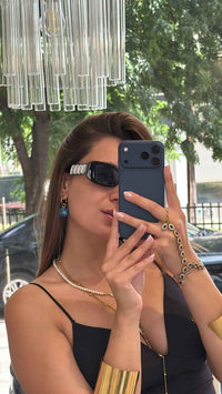 KIKA’S black GLASSES 400UV