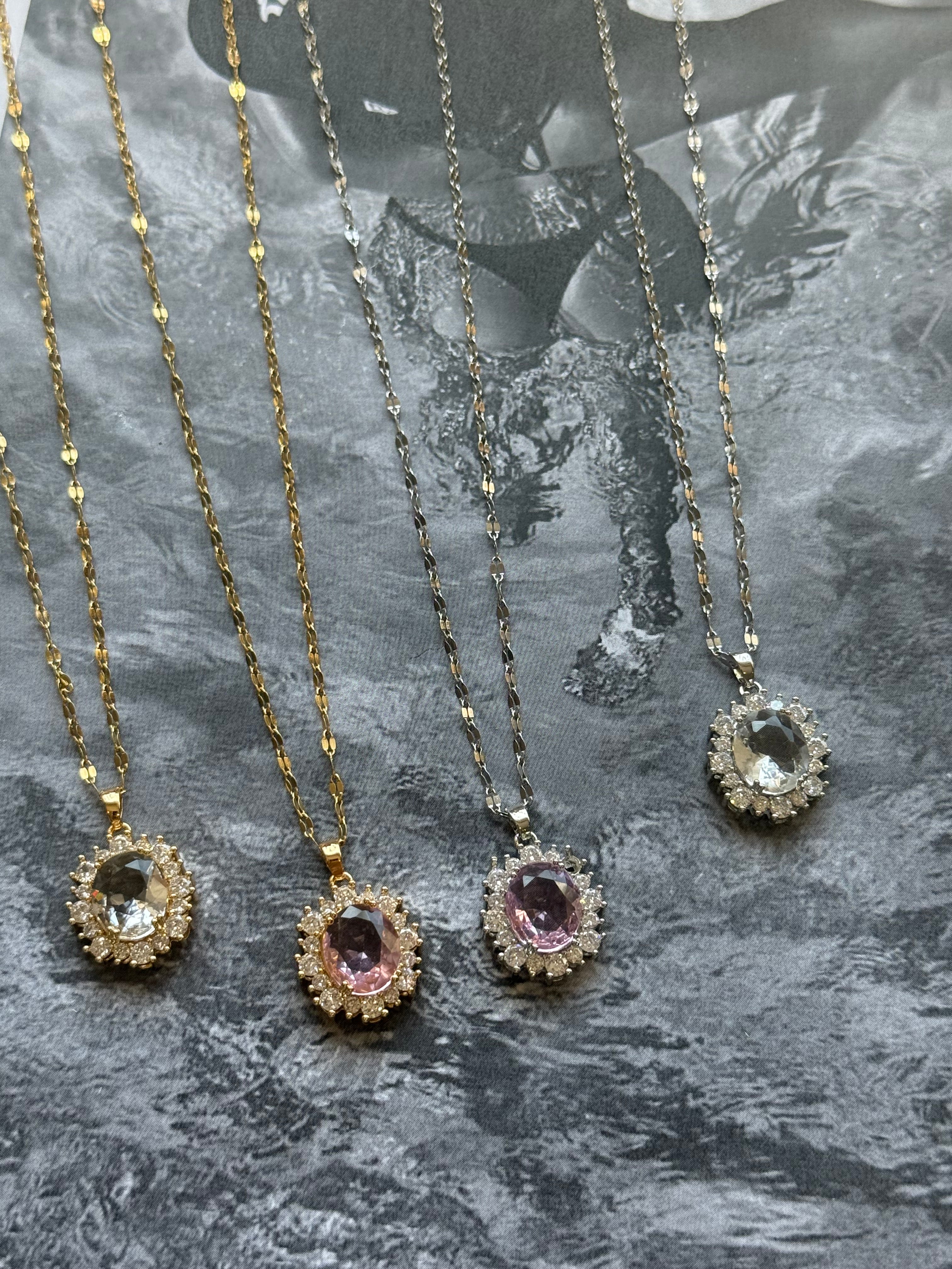 Royal 2 necklace