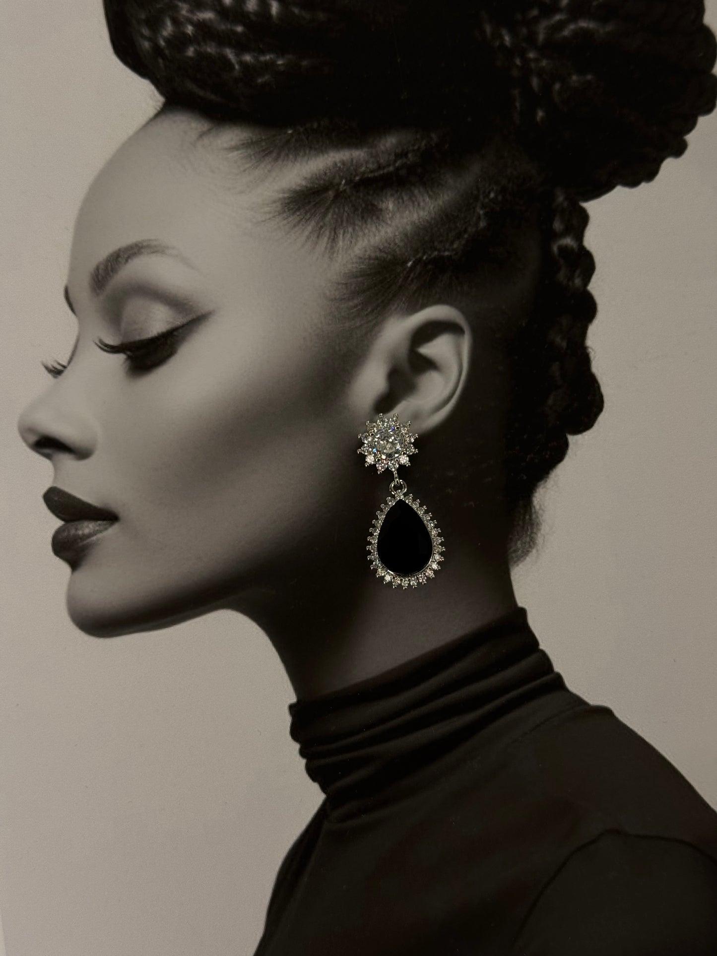 “Amara stones” Ατσάλινα σκουλαρίκια