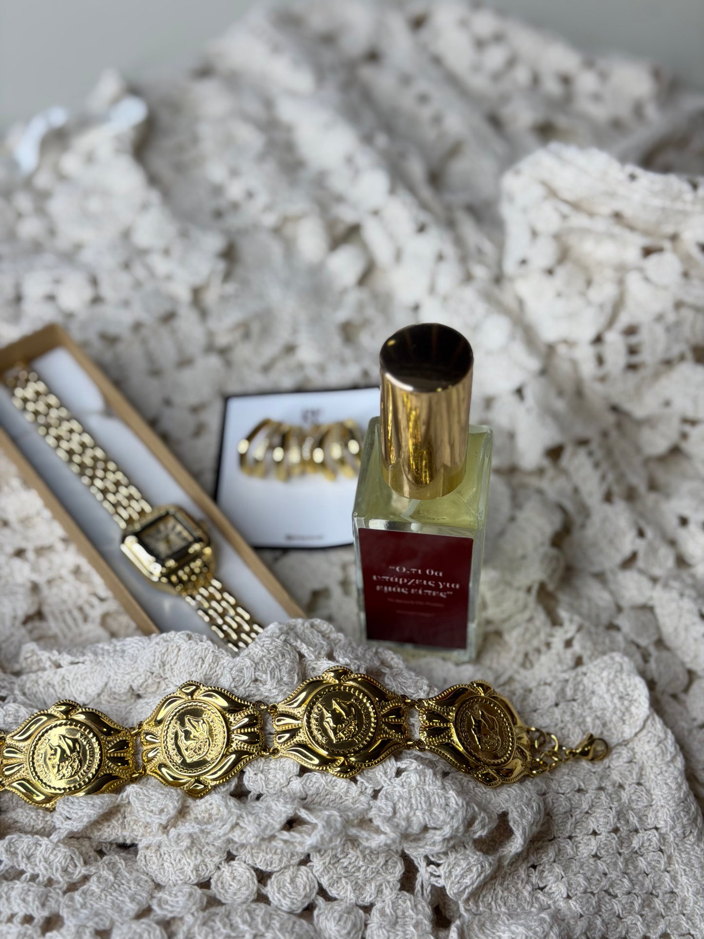 MIRA x PNOE MYSTERY BOX
Easter Edition