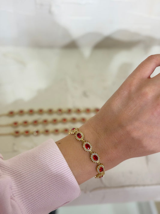 Ruby Charm – το βραχιόλι της PNOE stainless steel