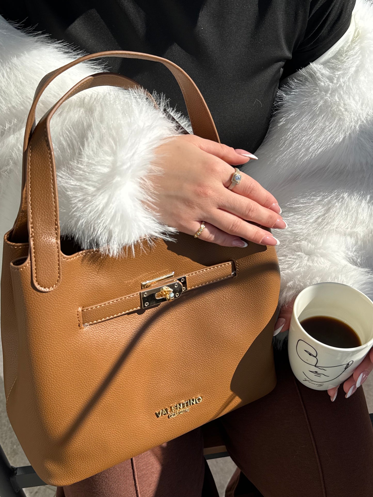 Τσάντα Camel Statement Bag ✨