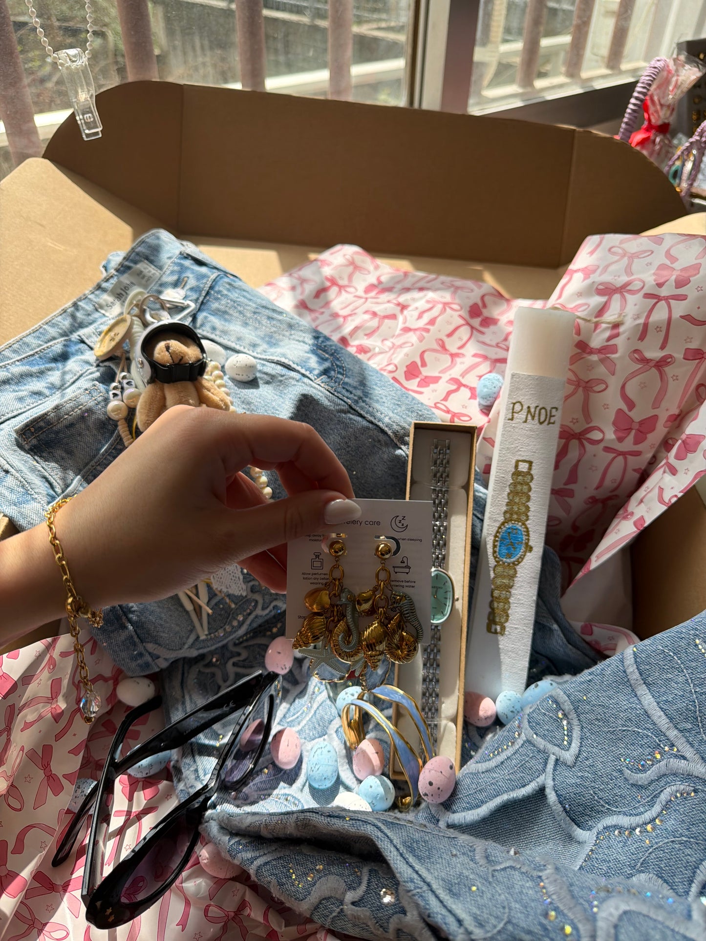 PNOE x MIRA – The Easter Luxury Drop 🐣 «The It Denim MYSTERY BOX