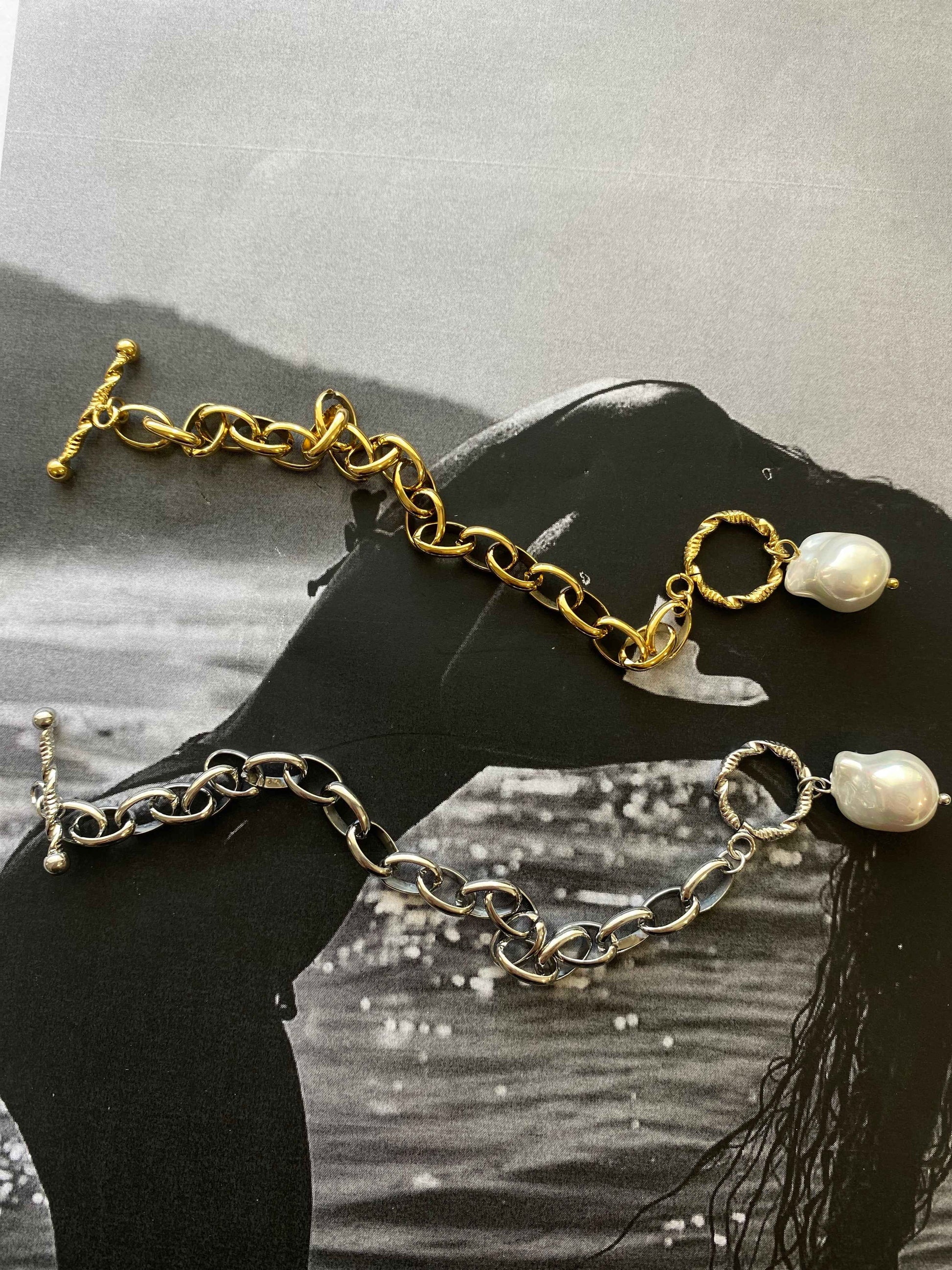 Moon Pearl- Stainless steel