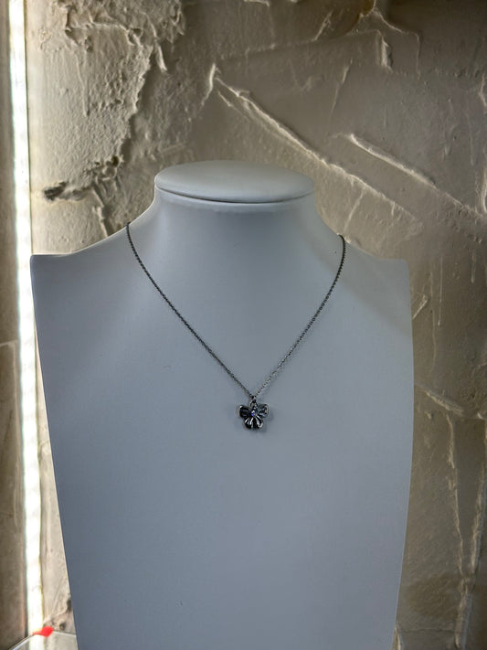 Κολε με φιόγκο ασημένιο