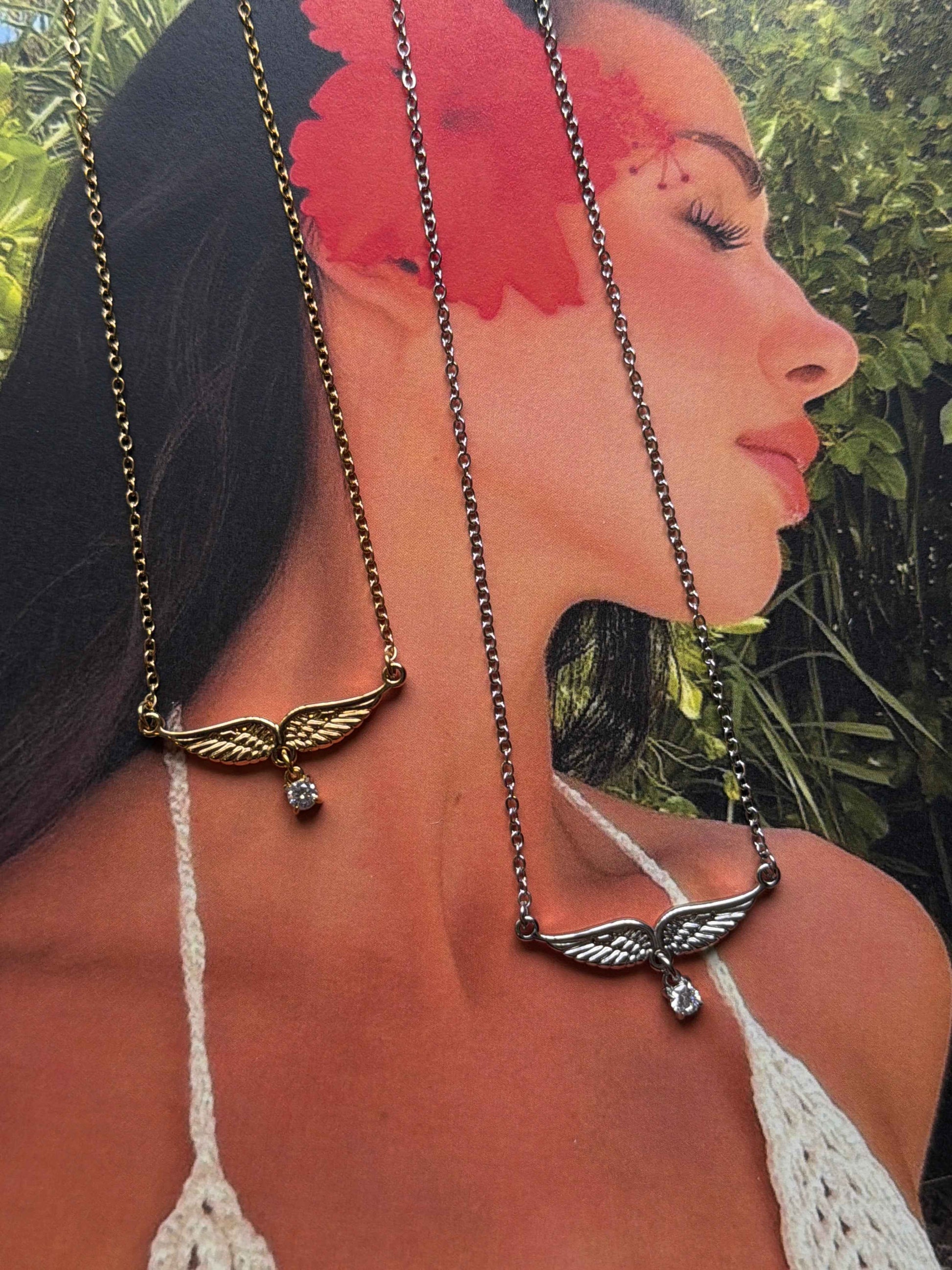 Angel Kiss Ατσάλινο Κολιέ ✨🪽
