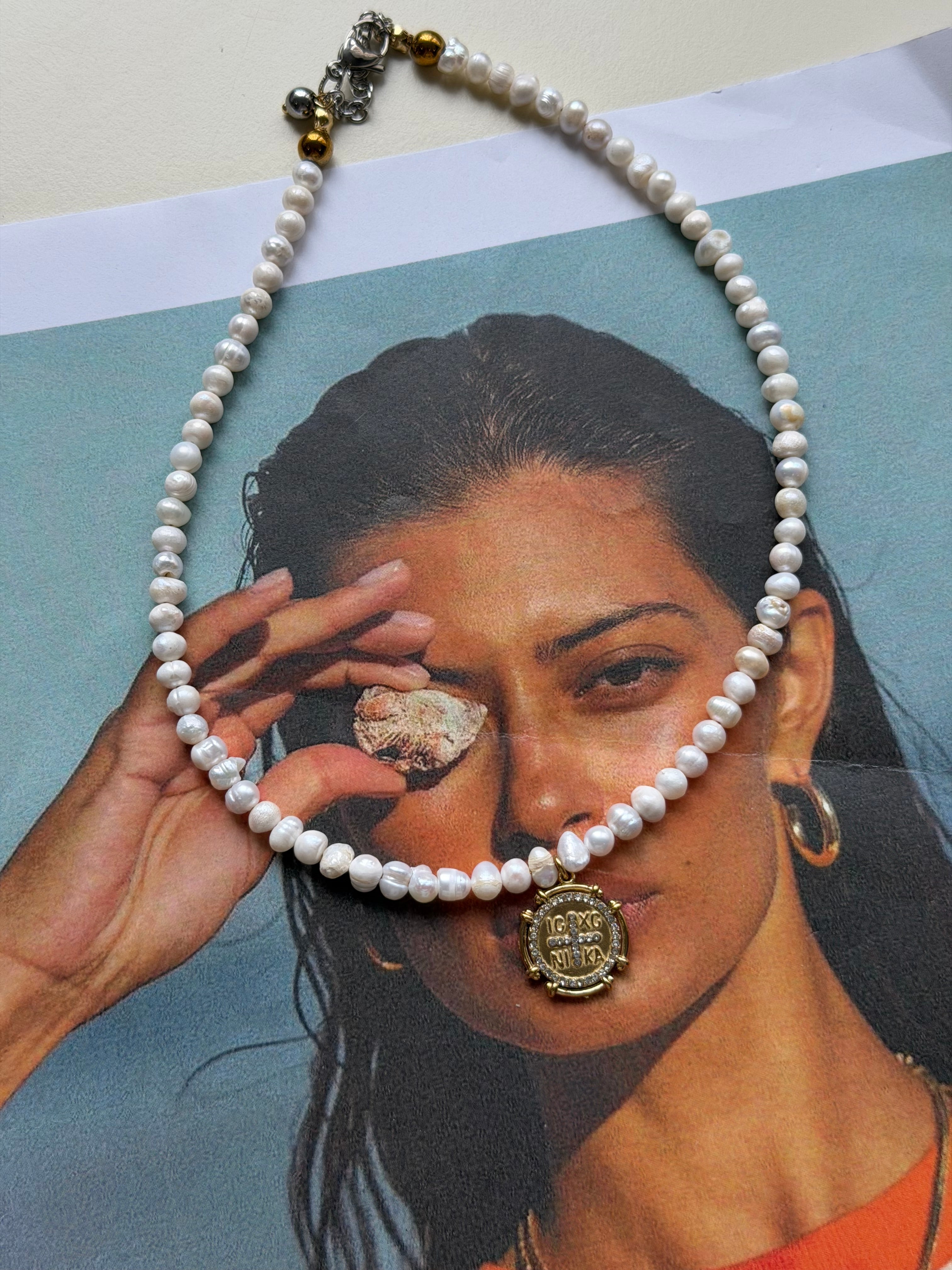 Lucky Saint🪽Ατσάλινο Κολιέ με Αληθινά Μαργαριτάρια