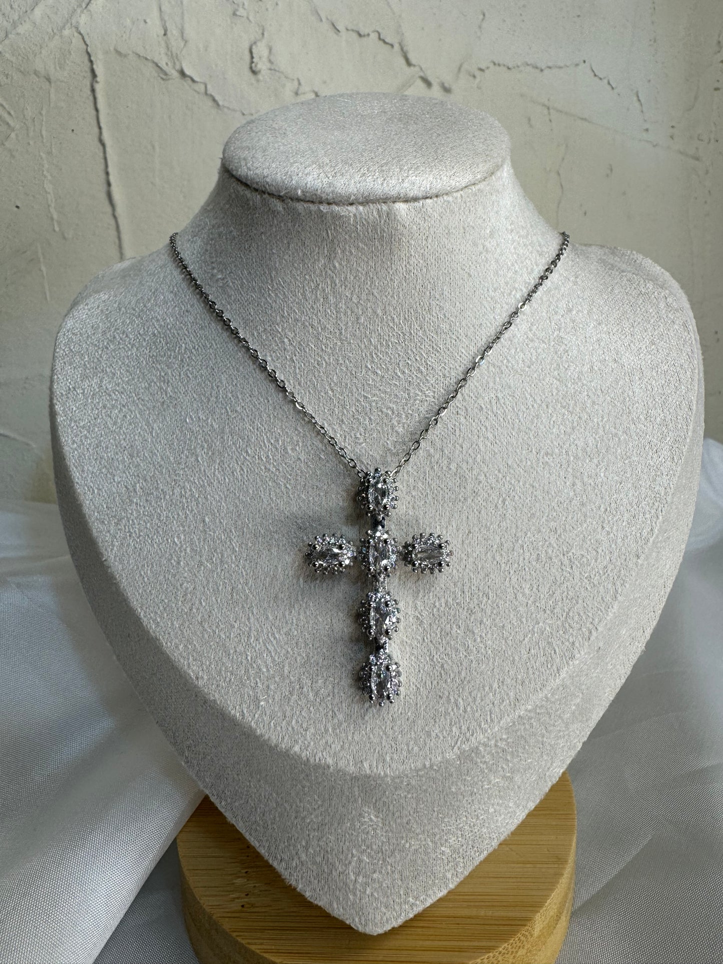 Σταύρος με στρας  σε χρυσό και ασημί