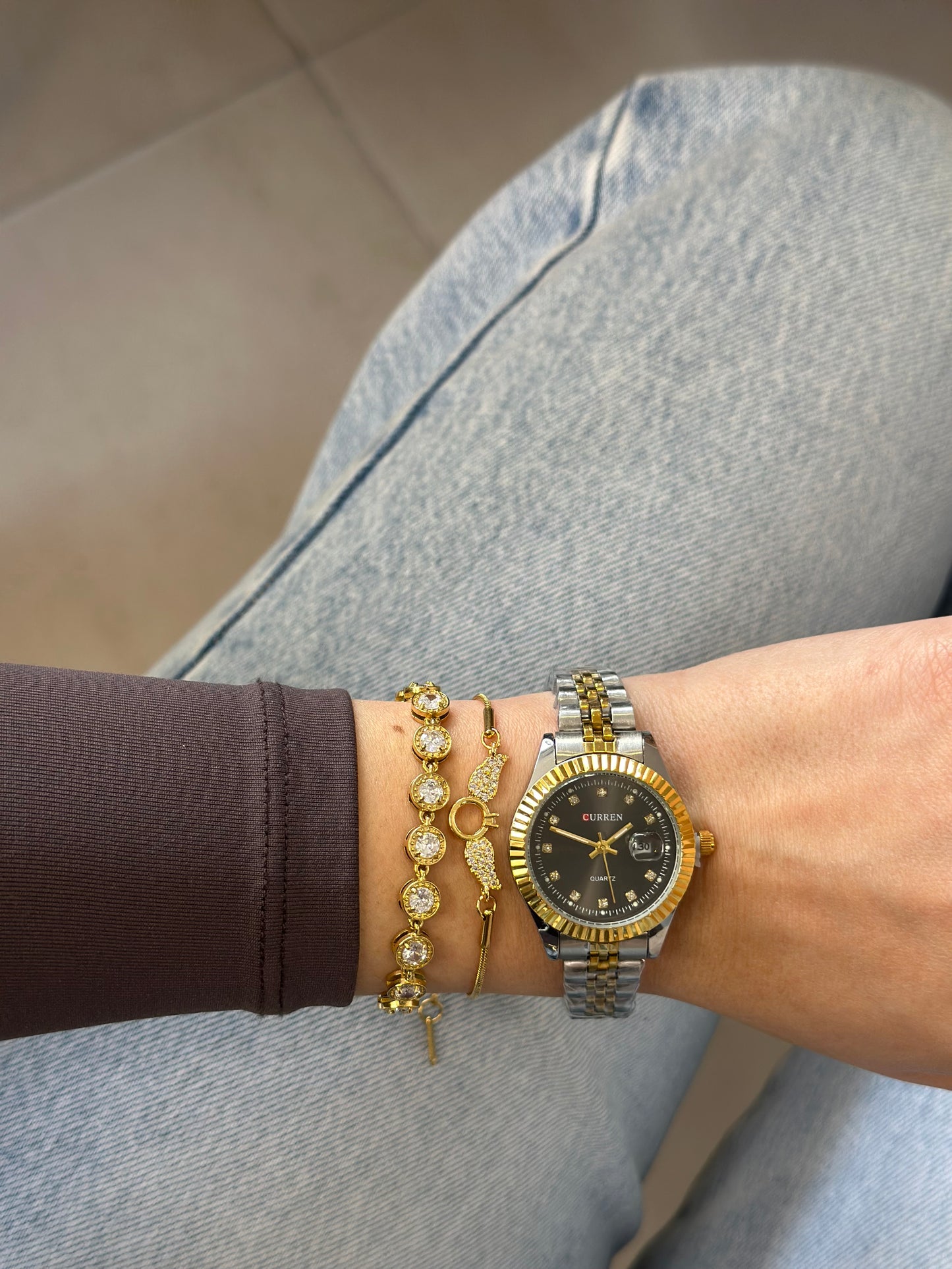 Ρολόι "Λυδία" με Μαύρο Καντράν και Χρυσό-Ασημί Λουρί | Ατσάλινη Κατασκευή