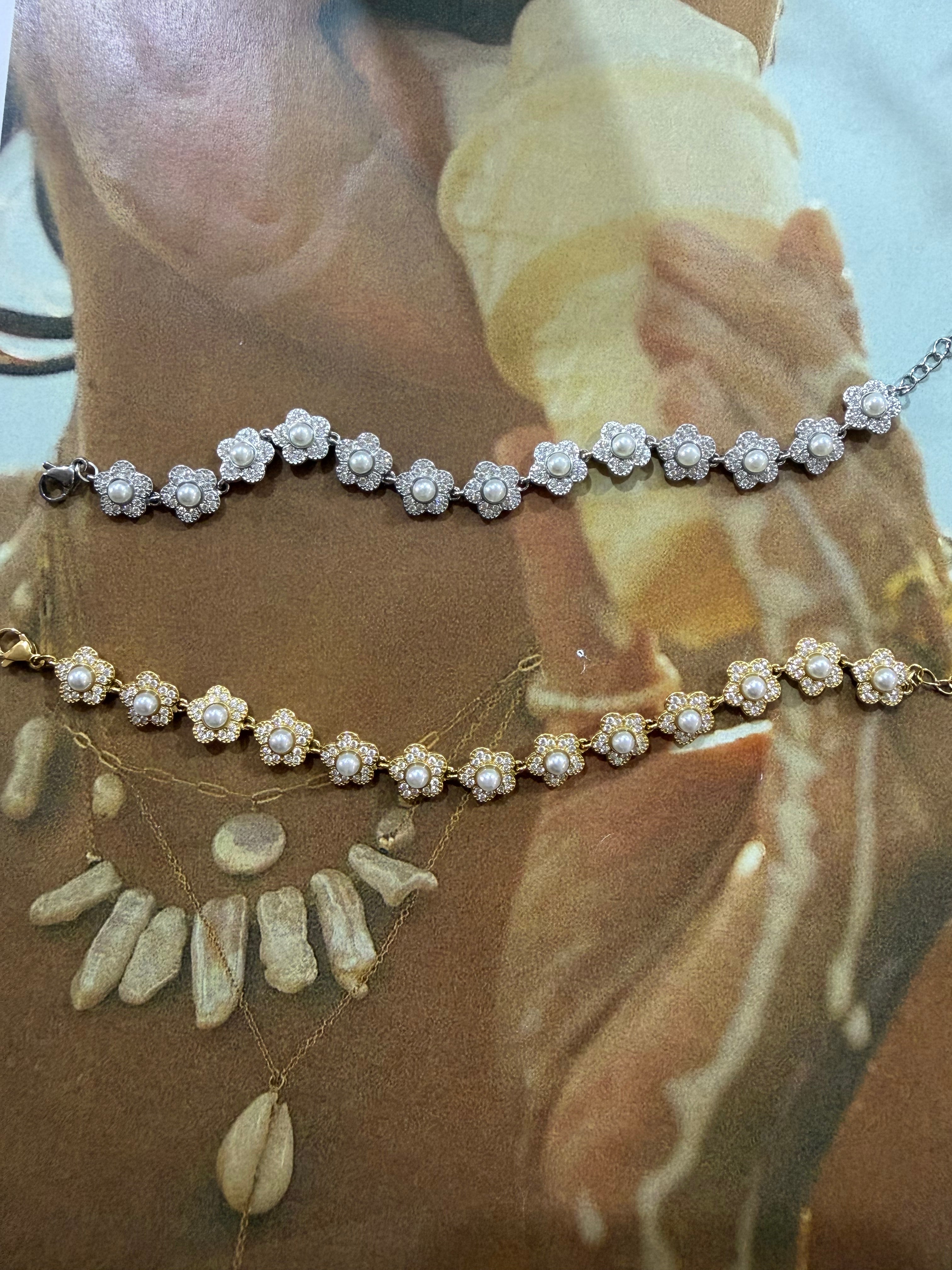 Kika's flower Bracelet -  Ατσάλινο Βραχιόλι