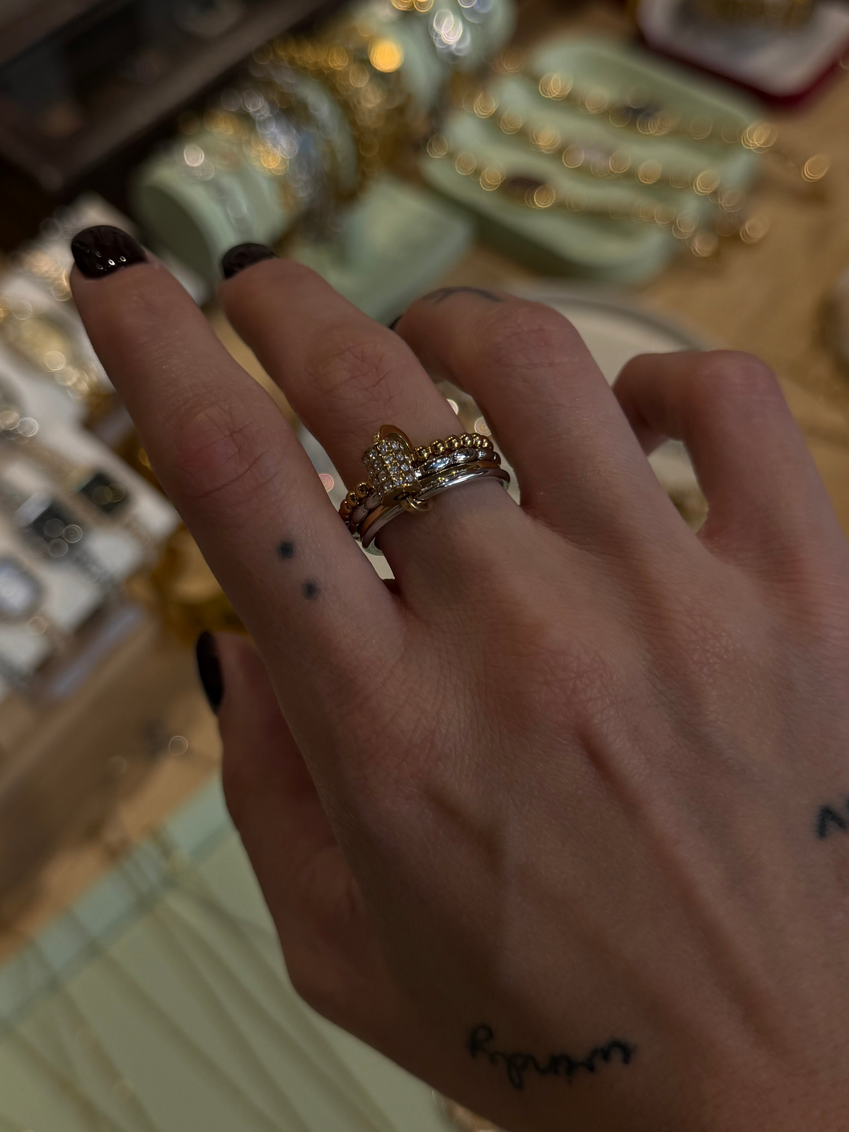 Éclat Royale Ring ✨ Ανοξείδωτο ατσάλι