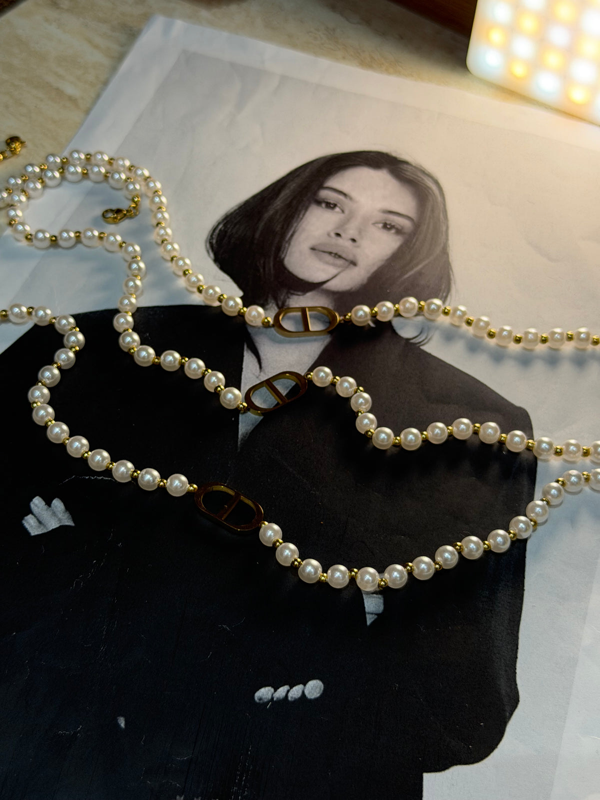 KIKA’S PEARL DYNASTY ΑΤΣΑΛΙΝΟ ΚΟΛΙΕ