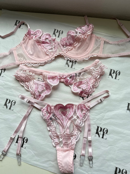 HEARTBREAKER DELUXE