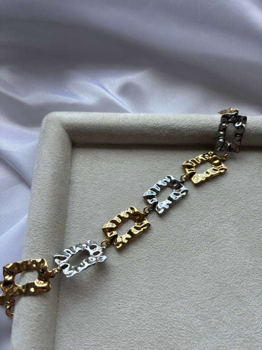 Jo’s bracelet