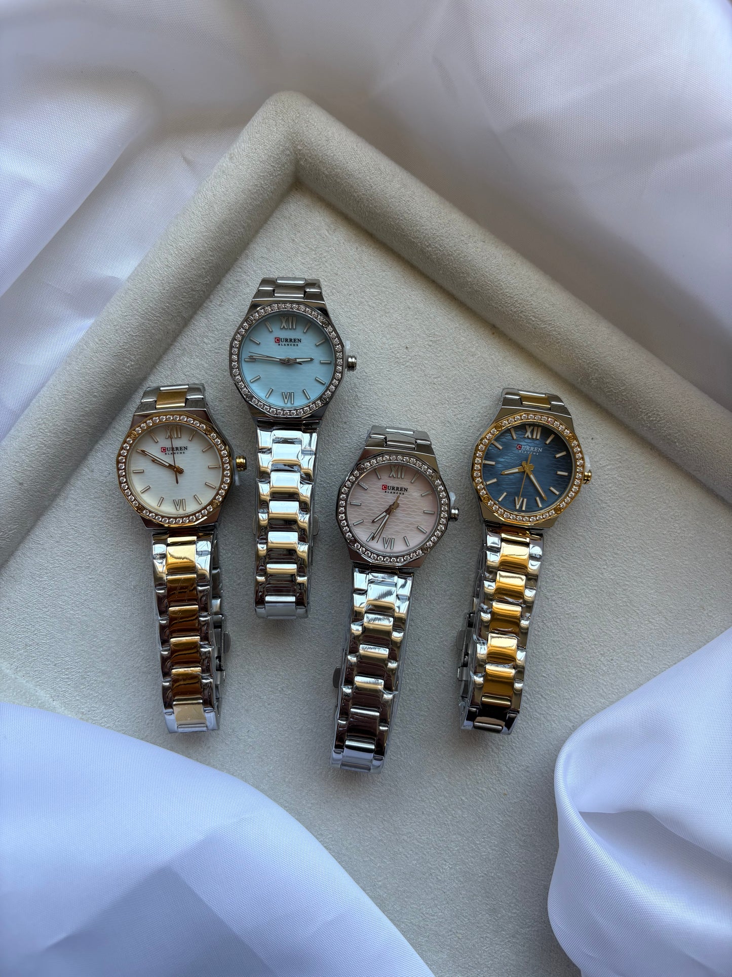 "Queen Timepieces – Κομψότητα που διαρκεί"