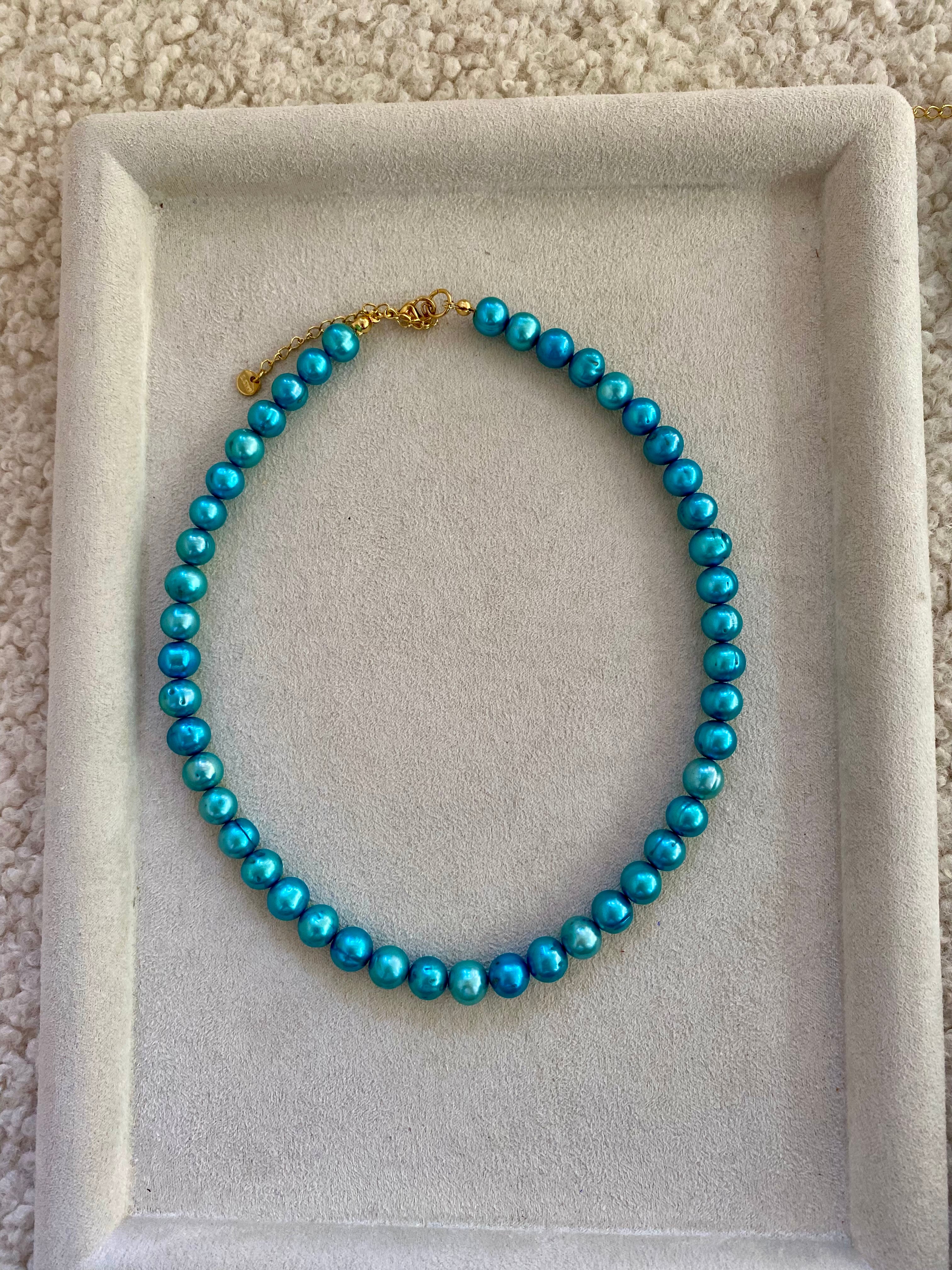 “Blue pearl”
