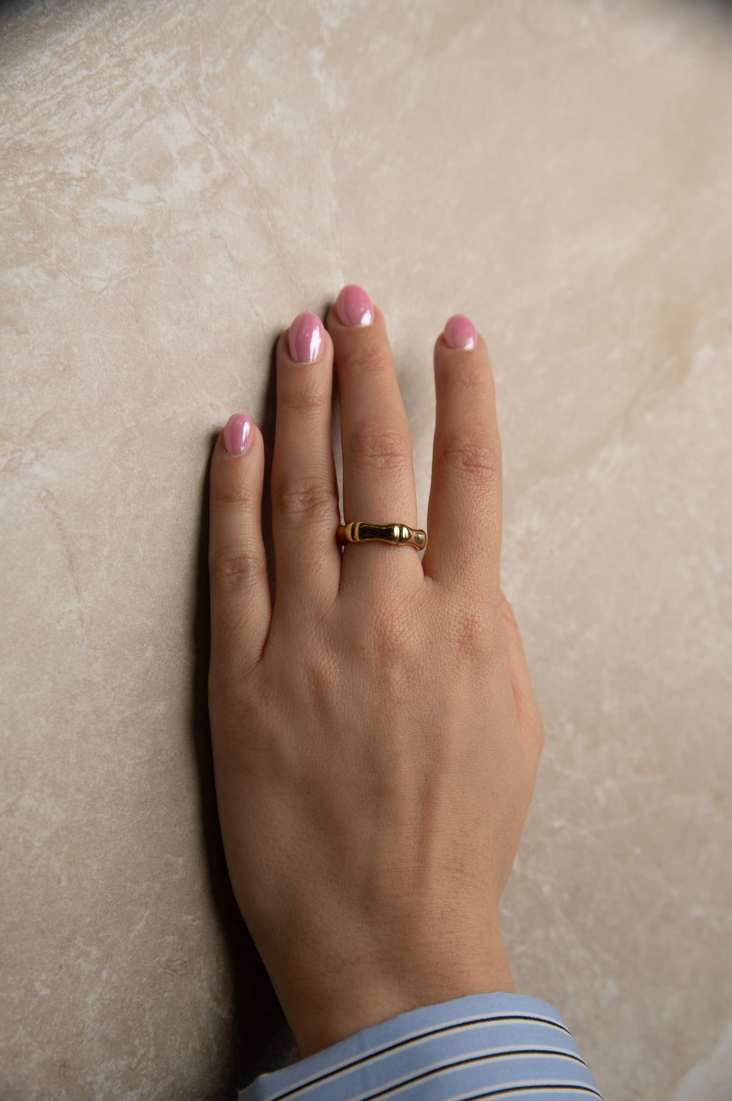 Δαχτυλίδι με Σχέδιο Μπαμπού σε Χρυσό και Ασημί Χρώμα | Μοντέρνο και Φυσικό