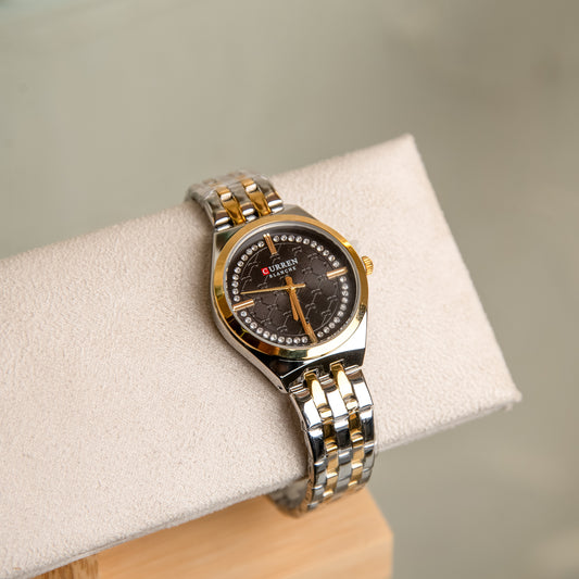 Γυναικείο Ρολόι Curren με Δίχρωμο Μεταλλικό Μπρασελέ & Μαύρο Καντράν με Στρας | Κομψό & Μοντέρνο