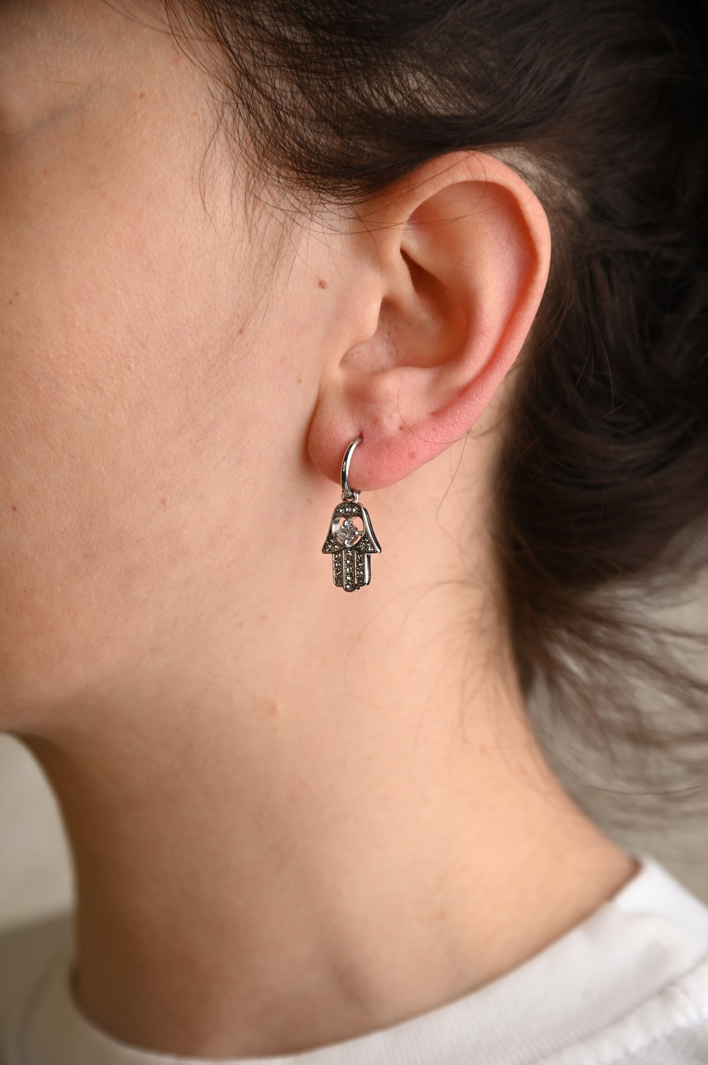 Φύλακας Τύχης – Σκουλαρίκι με Χέρι της Φατμά