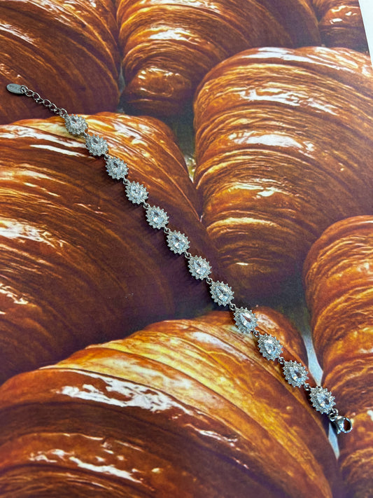 Βραχιόλι “Étoile Argentée” με λαμπερές πέτρες ζιργκόν