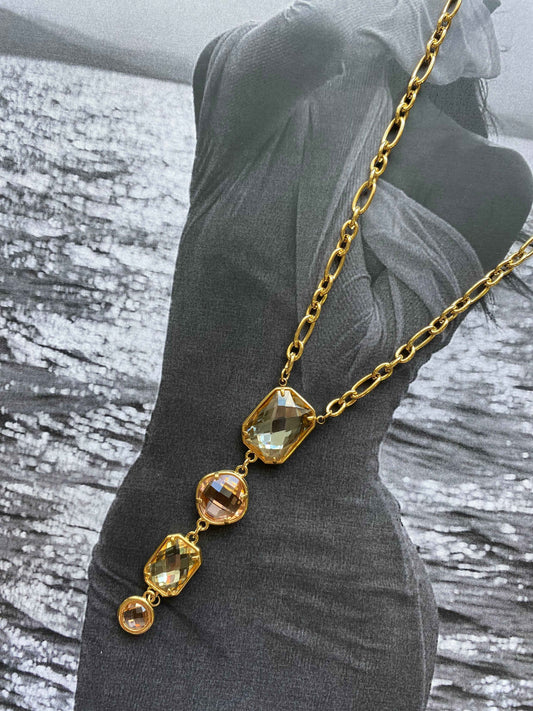 Golden Prism” – Ατσάλινο κολιέ με κρύσταλλα