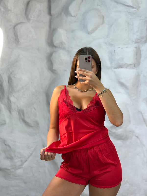 SCARLET SPELL – Extra Στενή Γραμμή