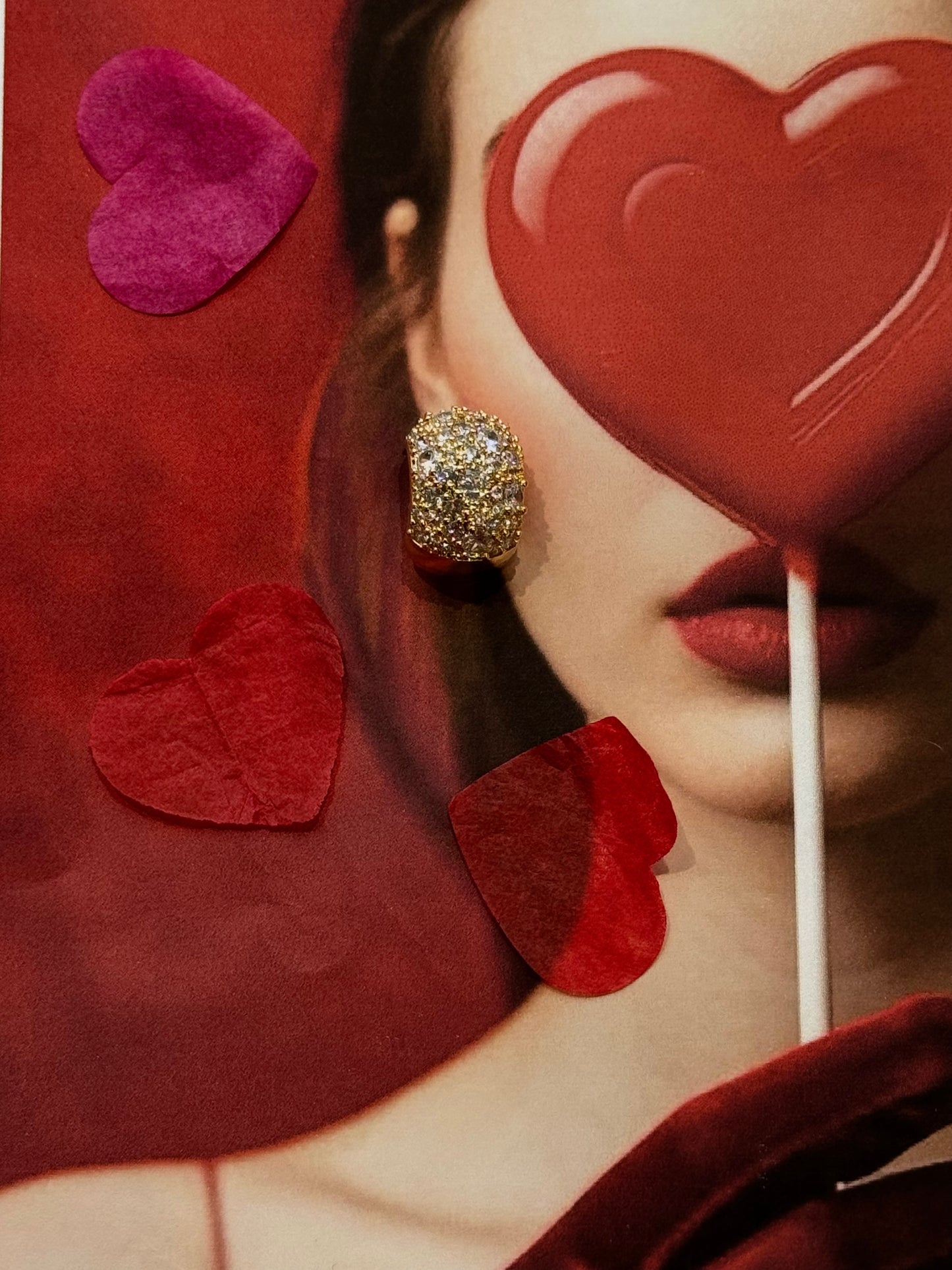 Dazzling Embrace – Σκουλαρίκια VALENTINE’S COLLECTION