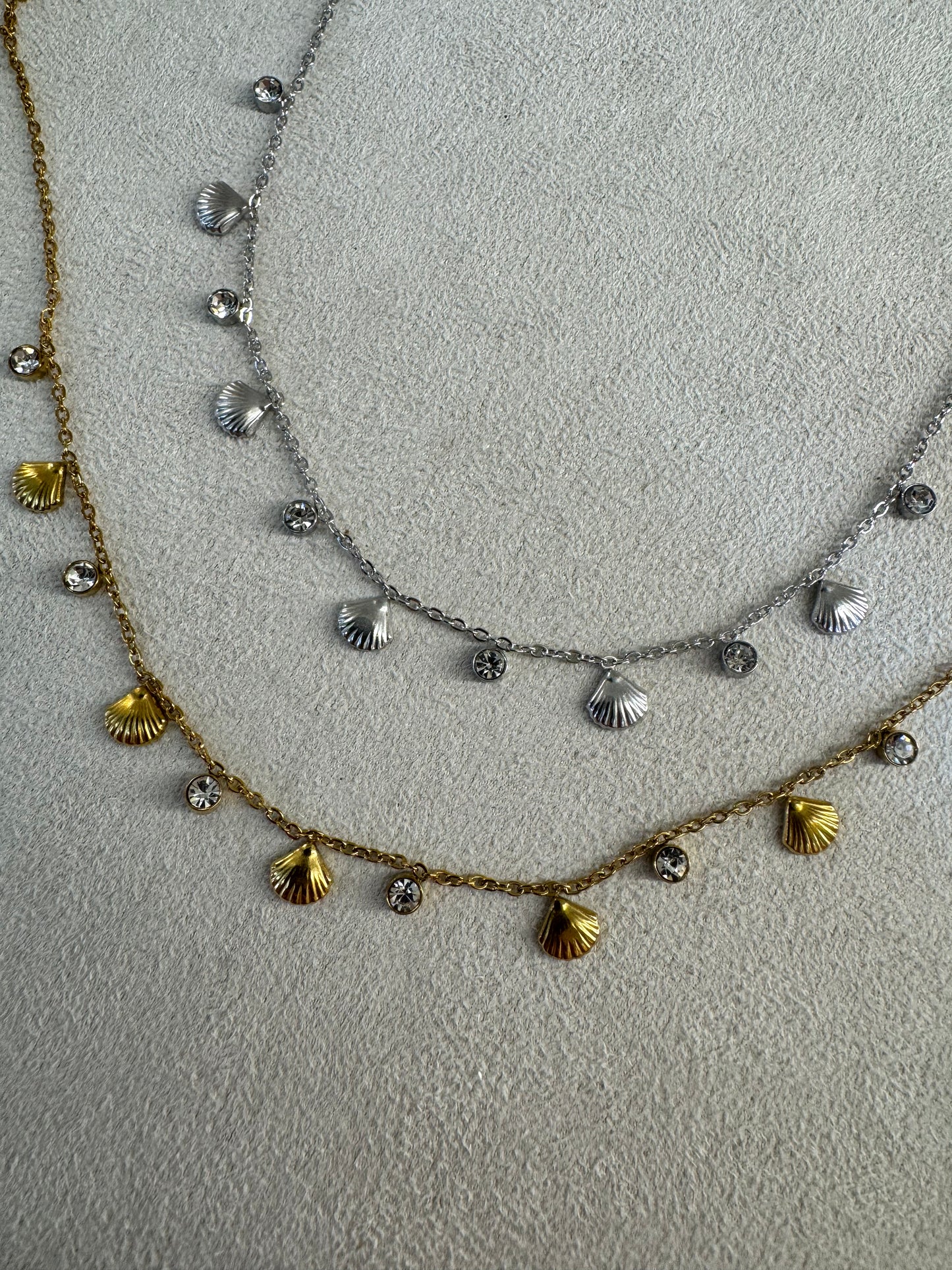 Κολιέ Oceana – Κοχύλια & Ζιργκόν σε Χρυσό ή Ασημί