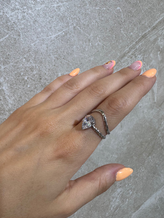 “Tearlight” – Η δύναμη μέσα από τη λάμψη