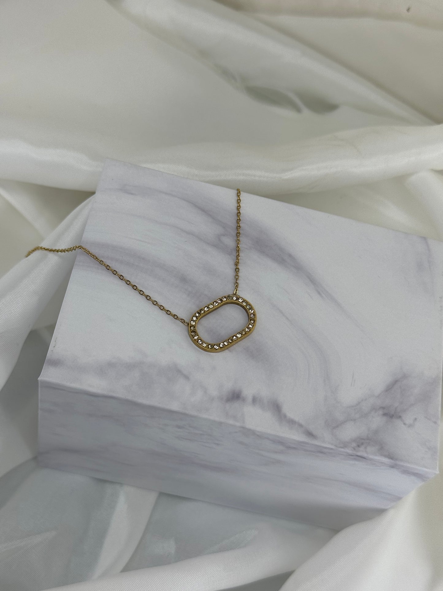 LUMIÈRE CERCLE - Χρυσό Κολιέ Stainless Steel