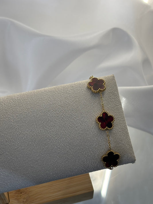 Βραχιόλι με λουλούδια μπορντώ