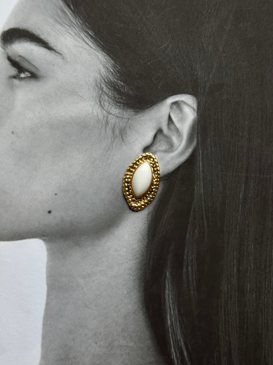 Ivory Embrace - σκουλαρίκια stainless steel