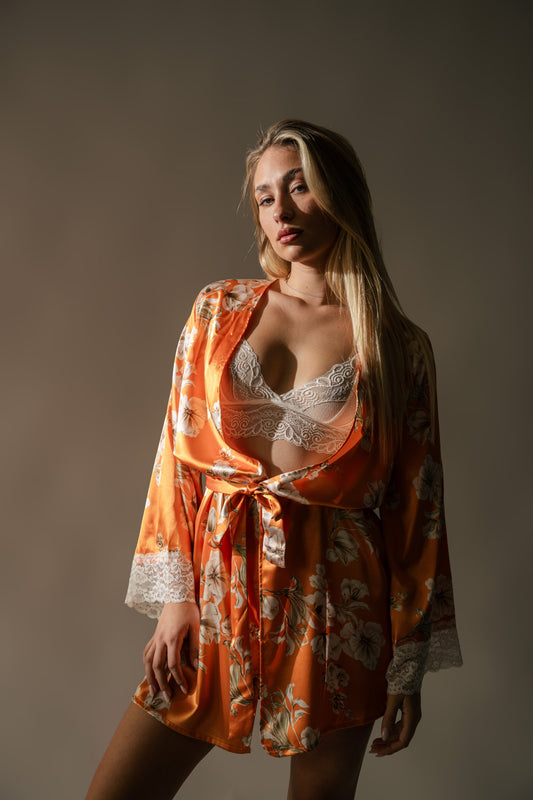 LUNESSA 008 – Orange Bloom