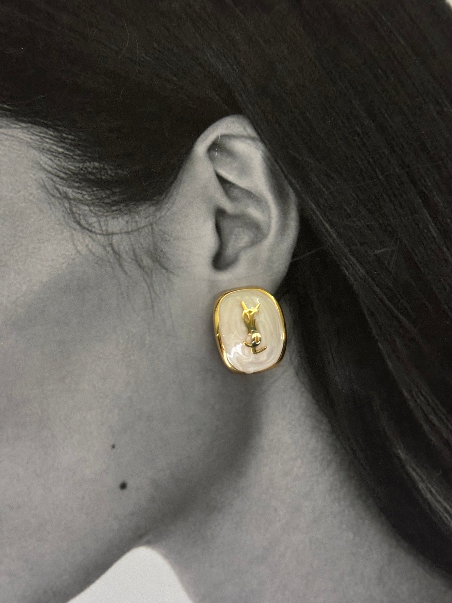 AURA SIGNET-σκουλαρίκια από ανθεκτικό ορείχαλκο