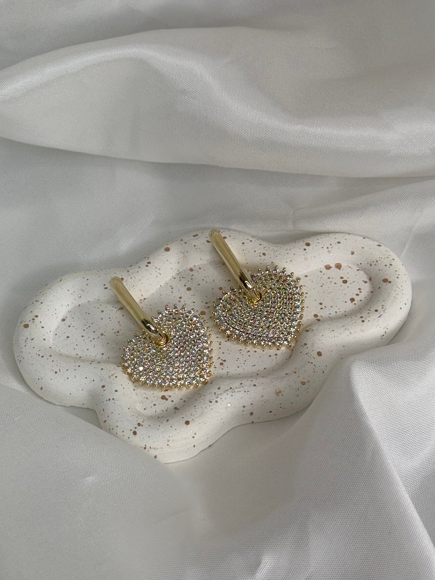 Enchanted Heart - σκουλαρίκια stainless από ανθεκτικό ορείχαλκο