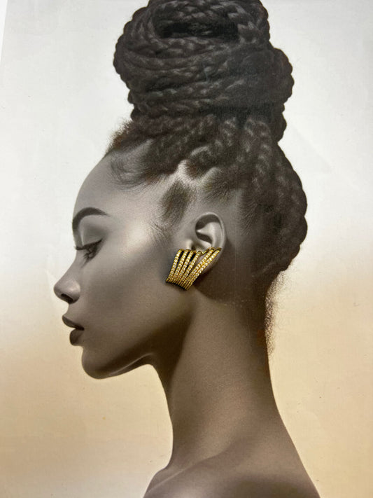 Liora Line – Σκουλαρίκια από Ανθεκτικό Ορείχαλκο