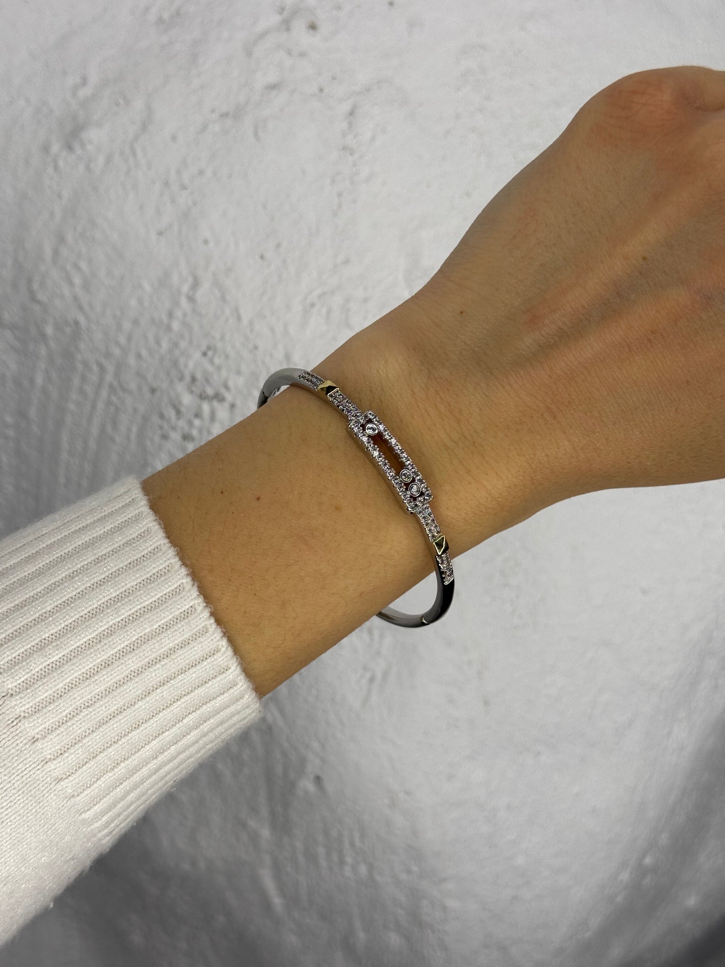 Crystal Line – χειροπέδα από ανθεκτικό ορείχαλκο