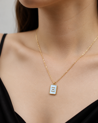 Gold Pearl Monogram - κολιέ stainless steel