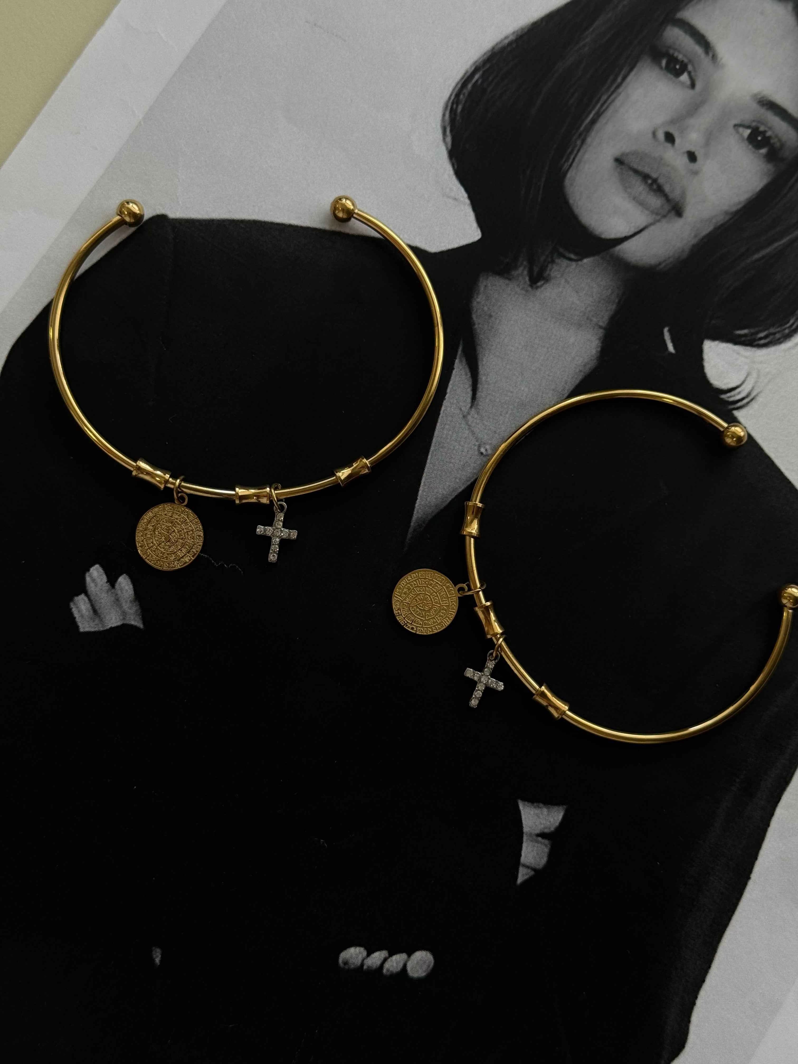 Cross & Coin – Χειροπέδα Stainless Steel